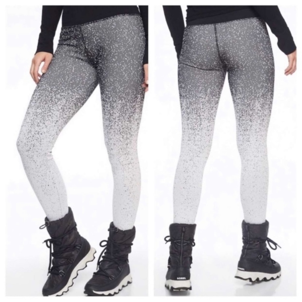 ATHLETA High Rise Flurry Ombré Tights Size XS Black and White